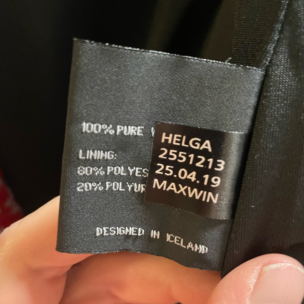 Icelandic Snowflake Patterned Women's Jacket - image 8